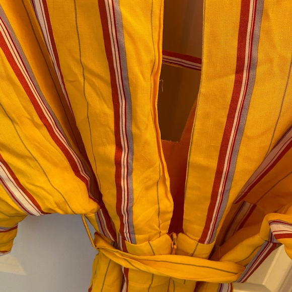 NWT romper by Le Lis - Picture 7 of 16